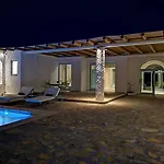 Agalia Luxury *