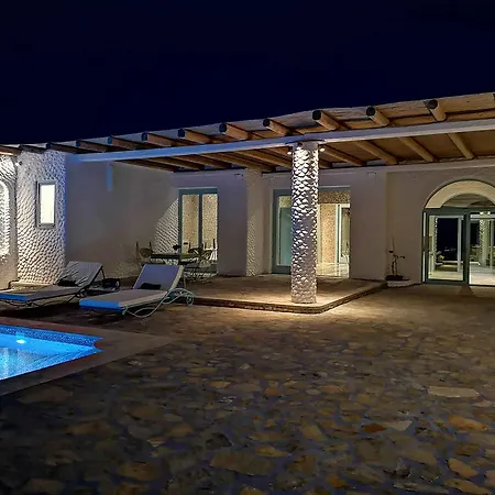 Agalia Luxury *