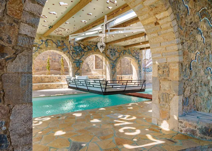 Agalia Luxury فيلة Koumpara