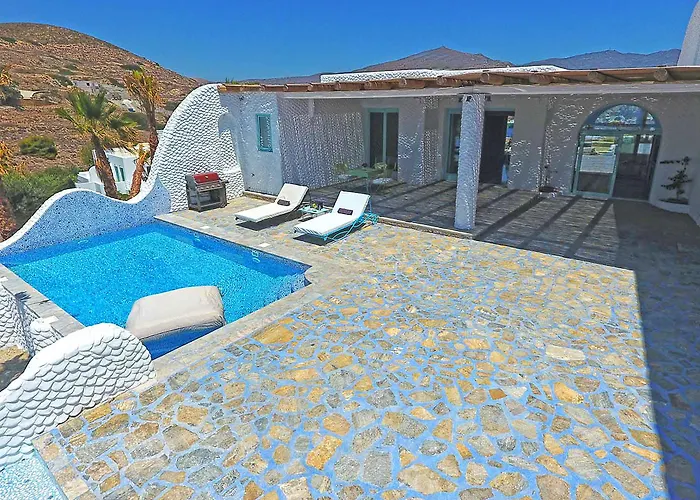 Agalia Luxury Vila Koumpara