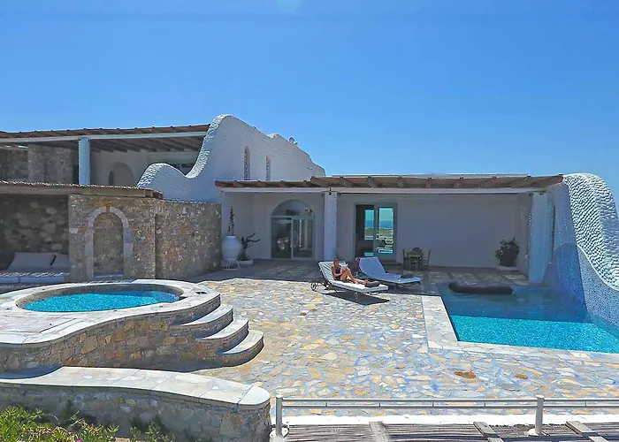 Agalia Luxury Vila Koumpara