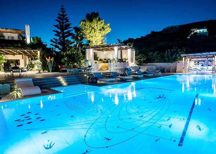 Agalia Luxury Koumpara