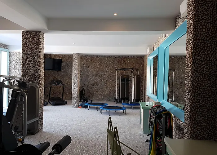 Agalia Luxury Koumpara